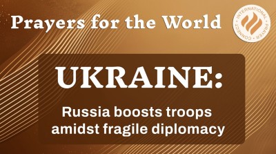 Ukraine: Russia boosts troops amidst fragile diplomacy